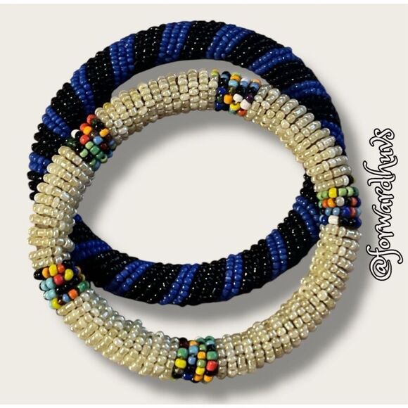 Sashka Seed Bead Bracelet Set of 2 - Fits a Med / Med-Lg Hand - Picture 4 of 8